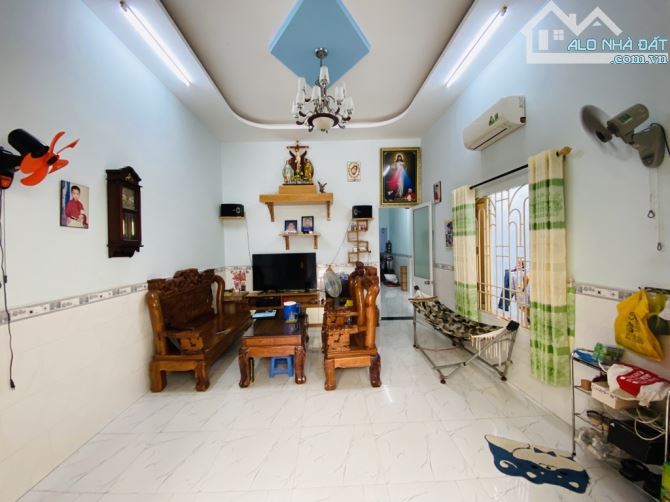 Bán nhà Hẻm Xe Hơi Đường Tô Ngọc Vân 100m2 5mx20m Gần Bệnh Viện Thủ Đức Nhỉnh 8 Tỷ - 1