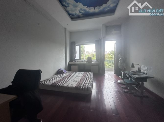 BÁN NHÀ 2 TẦNG MẶT TIỀN LÊ VĂN THỨ - SÁT BIỂN MÂN THÁI SƠN TRÀ - 180M2, MẶT TIỀN 8M. - 1