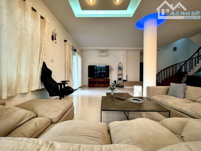 Cho thuê Biệt thự Thảo Điền Sân Vườn hồ bơi, khu compound An Ninh - 1