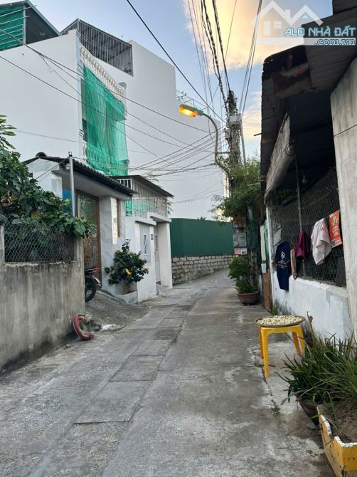 Chỉ hơn 33tr/m2-Bán lô đất đẹp phường Phước Long, đường 5m nối đường số 22 và đường A2 - 1