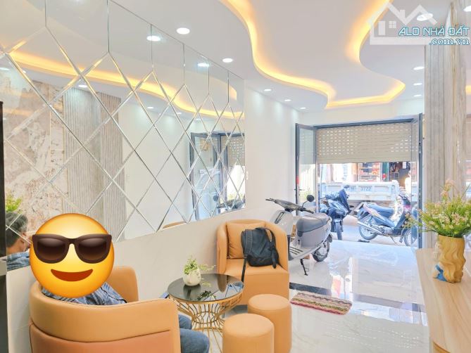 Mặt tiền Trần Bá Giao P.5 GV - 45m2 3PN - ngay vincom PVT - Nhỉnh 5 tỷ - 1