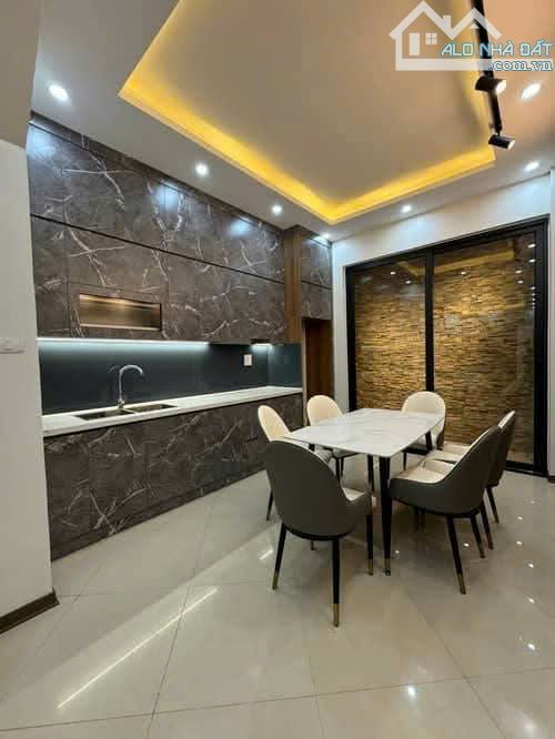 Nhà đẹp, mới, lô góc, 3 thoáng, full nội thất,Nguyễn Đức Cảnh  Hoàng Mai 58m²; 4 Tầng; 9,3 - 1