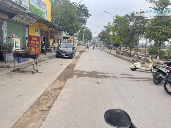 Sát cao tốc Hà Nội Thái Nguyên, bán đất Thuỵ Lâm, ô tô đỗ, đường thông, giá hơn 4 tỷ - 1