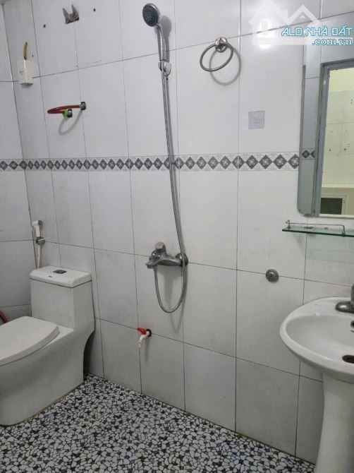 🏚️🏘️  BÁN NHÀ  2 TẦNG PHỐ LÝ THƯỜNG KIỆT,PHỦ LÝ,HÀ NAM MT 5.9,  DT 43M, GIÁ CHỈ 1.8 Tỷ . - 1