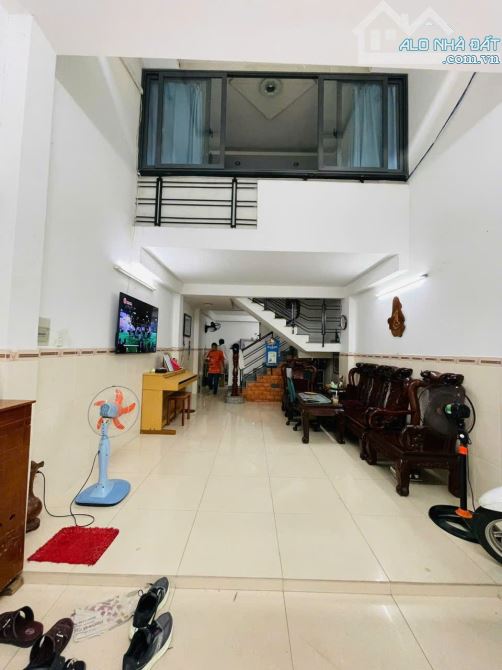 Ngay Công viên Gia Định - 44m2 - 4 tầng - 5.8 tỷ - Giáp Phú Nhuận - dòng tiền 20tr/tháng - 1