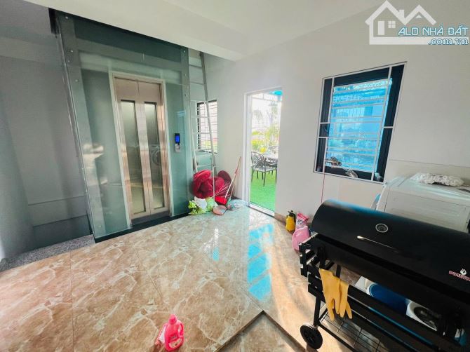 Siêu phẩm nhà đẹp Hoàng Quốc Việt, Cầu Giấy 68/75M 6T THANG MÁY MT6 GARA 22,5 2 Ô TÔ ĐỖ - 15