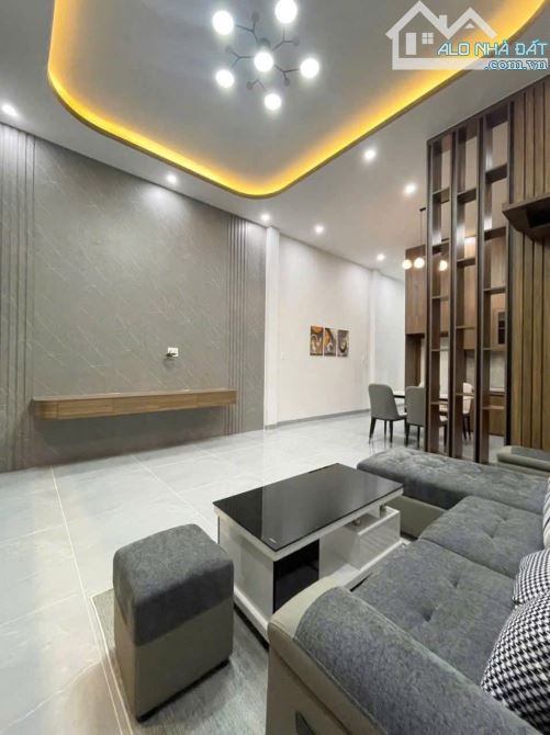 NHÀ CẤP 4 SHR XÂY MỚI KÈM NỘI THẤT CHỈ 400TR NHẬN NHÀ GIÁP PHƯỜNG BỬU LONG - 2