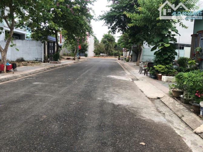 Tái định cư hắc dịch rẻ nhất vị trí xung quanh - 2