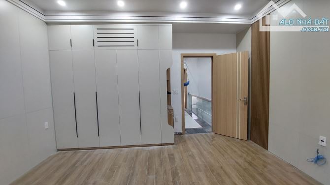 Bán nhà Văn Cao, Đằng Giang, Ngô Quyền,  5 tầng, 75m2, 12,3 tỷ. - 2