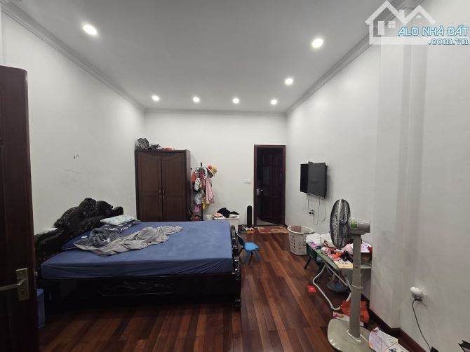 BÁN GẤP, SIÊU PHẨM LÔ GÓC, 3 THOÁNG, TRẦN QUỐC HOÀN, 50M, 18 TỶ - 2
