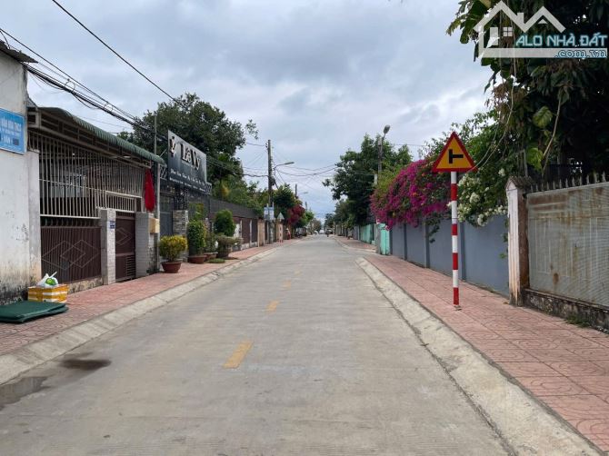 Nền hẻm Lê Thị Riêng ngay đầu đường 6.5x27m full thổ giá tốt - 2