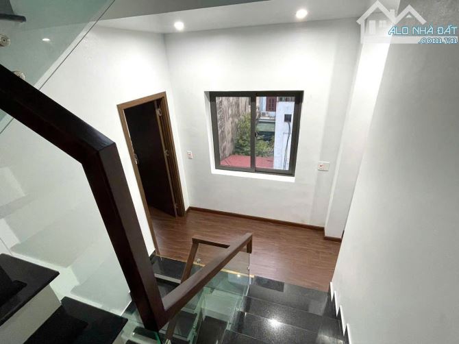 CẦN BÁN CĂN NHÀ NGÕ  TO  2 MẶT TIỀN NGÕ  NGÔ QUYỀN -TP HẢI DƯƠNG - 2