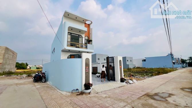 Kẹt tiền cần bán gấp lô đất sát Khu CN Cầu Tràm. 5x20.5 - 2
