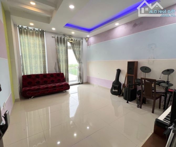 Gò Vấp, 5 Tầng, View Sân Bay, Tặng Full Nội Thất, Chỉ 5 Tỉ 099 - 2