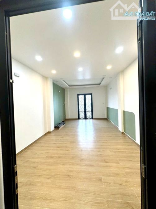 [QUẬN 8] KHU VIP - BIỆT THỰ  - BÙI MINH TRỰC - XE HƠI - NGỦ TRONG NHÀ - 2