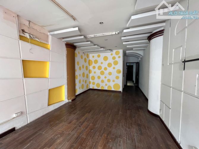 🏠[4mx18m]🏠 Mặt tiền Nguyễn Trãi P.2 Q.5❌Đoạn giữa Lê Hồng Phong & Trần Bình Trọng - 2