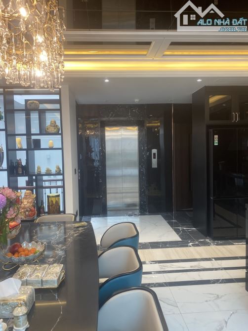 SIÊU VIP - HIẾM - BÁN NHÀ LÝ NAM ĐẾ - 80M2 - 7 TẦNG THANG MÁY - MẶT TIỀN 14M - 38 TỶ - 2