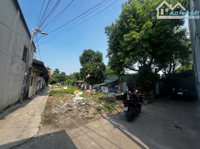 Đất Trung tâm TDM: Cách QL 13 : 100m , 73m2 chỉ 1,7 tỷ sổ riêng sẵn , full thổ cư - 2