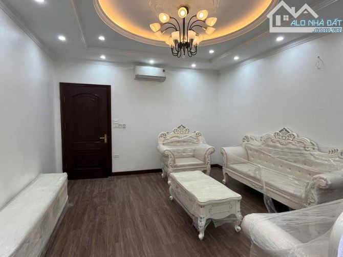 Bán nhà liền kề tt quận Hà Đông, 5 tầng thang máy, oto đỗ cửa, dt 90m2, giá nhỉnh 22 tỷ - 2