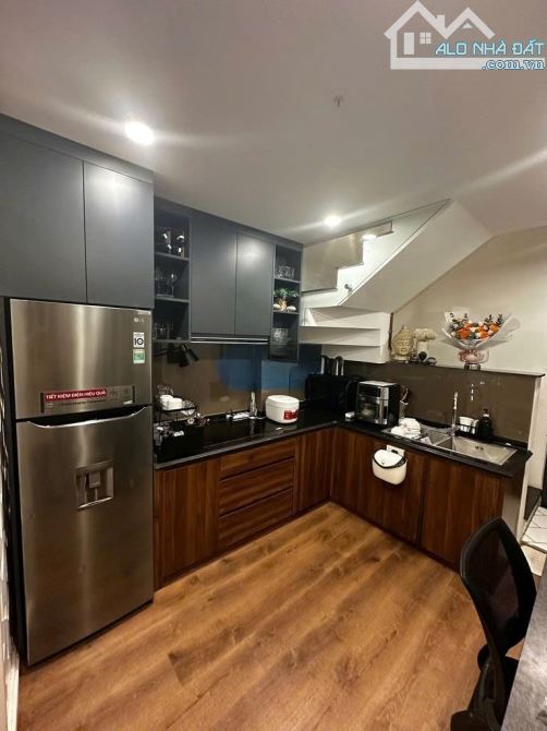👉Nhà Mặt tiền đường Đường Ông Ích Khiêm, Phường 14, Quận 11 - 2