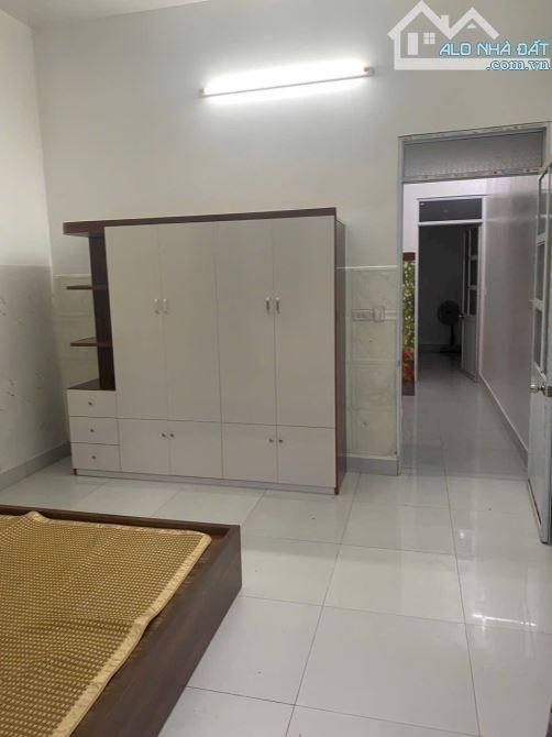 Bán nhà 2 tầng ngõ Lê Viết Hưng, p Ngọc Châu, tp Hải Dương giá rẻ - 2