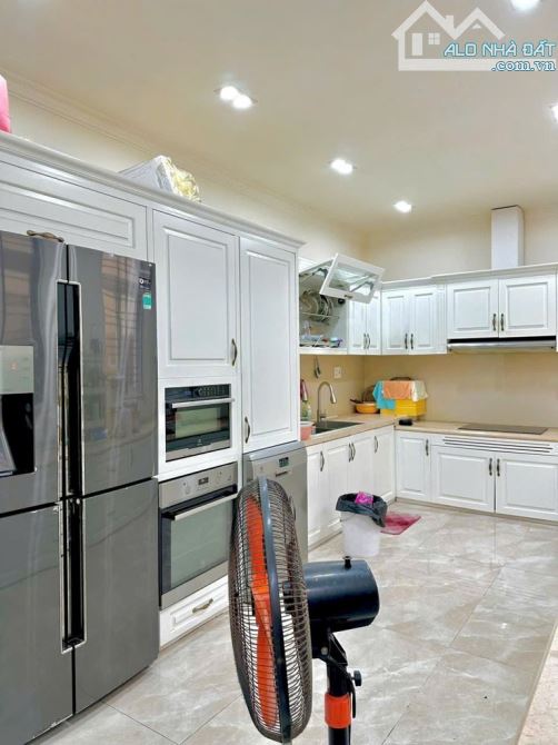 biệt thự 2mặt tiền ngay thoại ngọc hầu khu vip 155m2 6tầng có thang máy cao cấp ngang 8m - 2