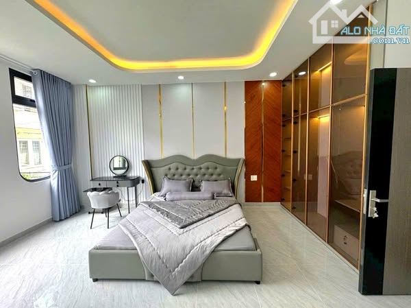 Gia đình cần tiền bán gấp nhà mặt tiền đường Ký Hòa, 4x24m, 5 tầng, chỉ 22 tỷ còn bớt - 2