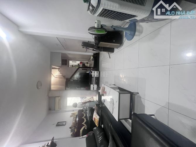 Bán nhà trung tâm Quận 10 hẻm nhựa 6m, DT công nhận 124m2 - 2