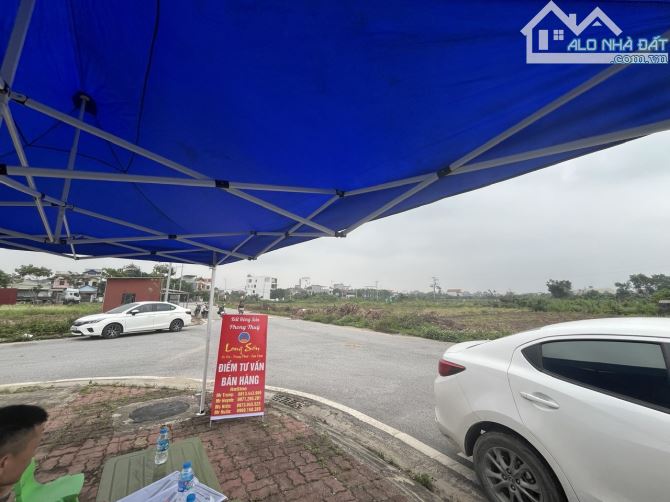 Đường 22m, Bán 100m dãy B mặt chợ MỚI Đông Tảo Khoái Châu đang triển khai. Dòng tiền cao - 3