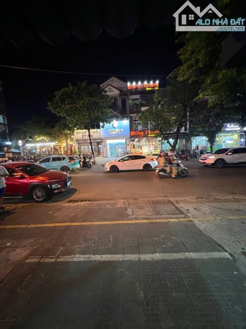 BÁN NHÀ 3 TẦNG MẶT TIỀN ĐƯỜNG NGÔ VĂN SỞ LIÊN CHIẾU ĐÀ NẴNG - 3