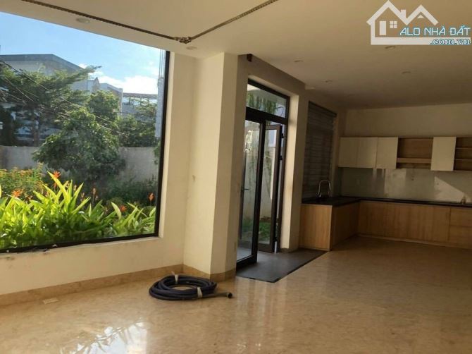 Chào bán biệt thự sán vườn Hoà Minh, Liên Chiểu- diện tích khủng 230m2- giá 13.5 tỷ - 3