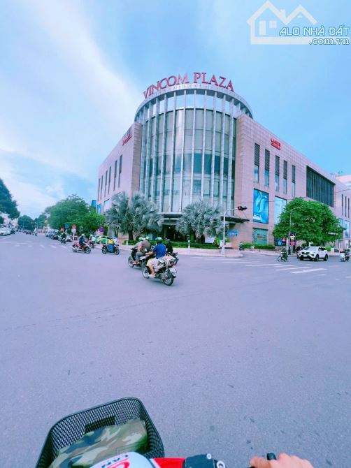 QUỸ ĐẤT HƠN 1 SÀO ( 1.339 m2 THỔ CƯ 100% ) MẶT TIỀN NGUYỄN ÁI QUỐC TRUNG TÂM TP.BIÊN HOA N - 3