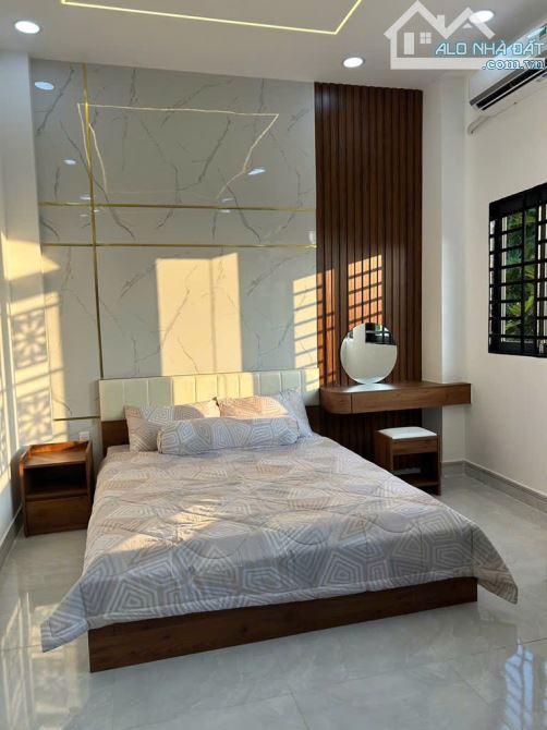 🔥🔥Diện tích sổ 84m2, Nhà mới, hoàn công rõ ràng - tặng nội thất như hình - chỉ 4 tỷ 480 - 3