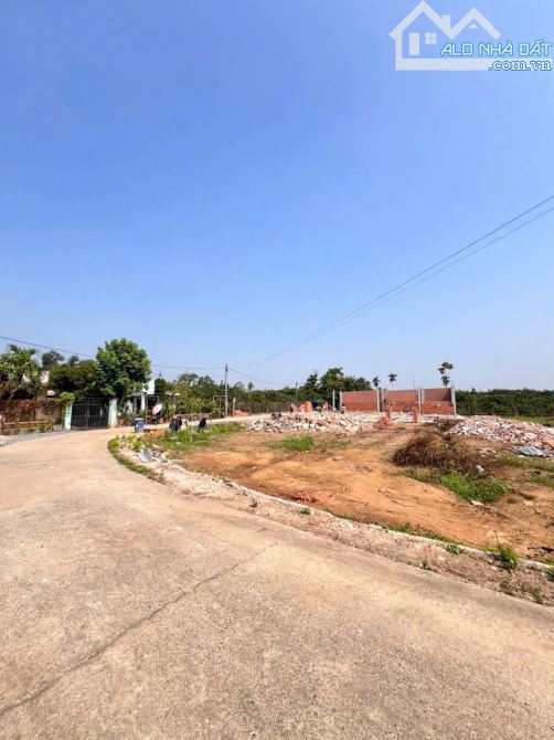 ĐẤT GẦN SÂN BAY BIÊN HOÀ – SỔ RIÊNG, ĐƯỜNG NHỰA - 3