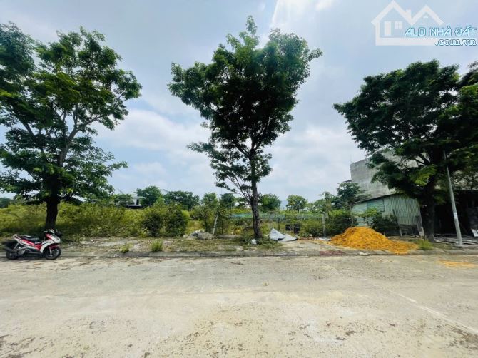 ✨🧱Bán lô đất khu Golden Hills. Diện tích lớn 125m2. Giá chỉ 2,89 tỹ. - 3