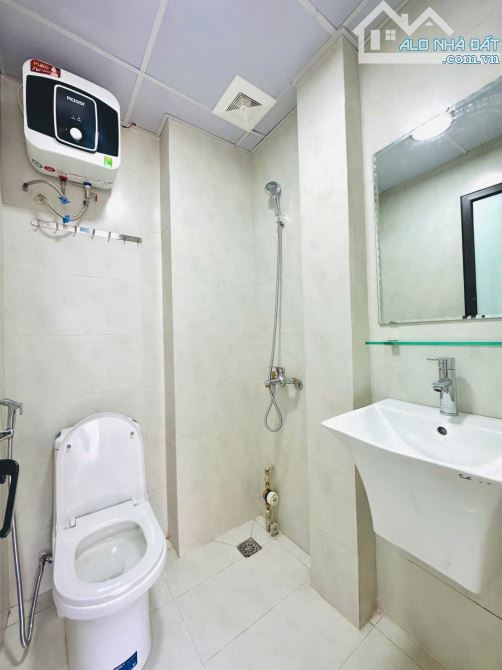 SIÊU PHẨM MINH KHAI – 7 TẦNG THANG MÁY – 11 CĂN HỘ - DÒNG TIỀN 1 TỶ/NĂM – CHỈ 17.6 TỶ - 3