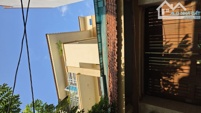B.Á.N NHÀ ĐAN PHƯỢNG , Ô TÔ THÔNG  , GẦN VIN ,Ở SƯỚNG 143M2, 10 TỶ - 3