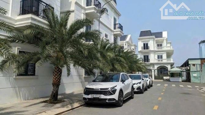 Biệt thự phường Quang Vinh 198m2 chỉ 10.8 tỷ - 3