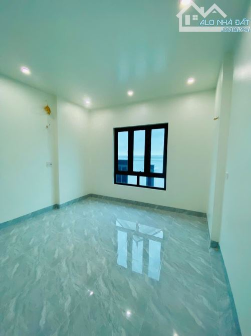 Bán nhà trong ngõ lô góc đường Vĩnh Mạc - 3