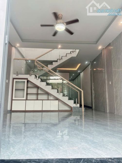 Cần bán nhà lầu ấp 5 Thạnh Phú - 4