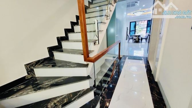 Bán nhà Nguyễn Chí Thanh, oto tránh, vị trí vàng, DT 58m2 x 7T, thang máy, giá 24 tỷ - 4