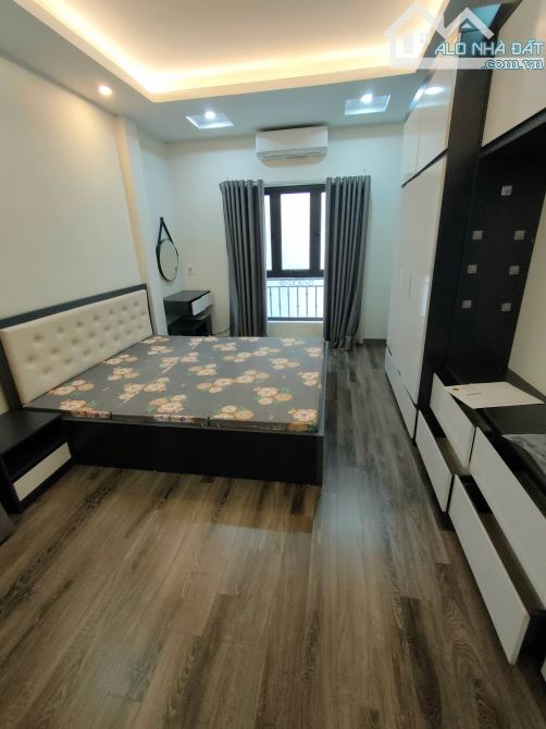 Cho thuê nhà riêng 3PN, 3WC, 40m2, Đường Ngọc Thụy, Long Biên, Hà Nội, 15 triệu - 4