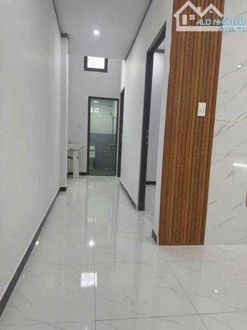 Bán gấp nhà 1 trệt 1 lửng đúc sân ôtô mặt tiền kinh doanh gần chợ Bến Cá (chợ - 4