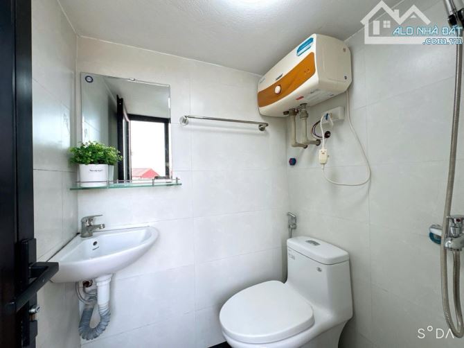 Toà CHDV Chùa Láng, 85m*6T, thang máy, cạnh ĐH Ngoại Thương, 13p kk, 70tr/tháng, đủ pccc - 4