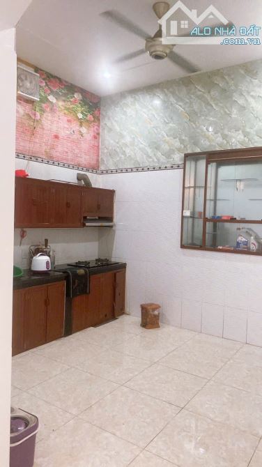 Bán nhà 2 tầng ngõ Lê Viết Hưng, p Ngọc Châu, tp Hải Dương giá rẻ - 4