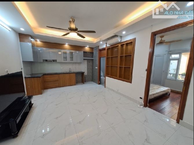 43 Tỷ/ 140 M2/ 6 Tầng/ 4.6 Mt/ Hoàng Hoa Thám/Liễu Giai - 4
