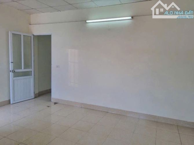 🏚️🏘️  BÁN NHÀ  2 TẦNG PHỐ LÝ THƯỜNG KIỆT,PHỦ LÝ,HÀ NAM MT 5.9,  DT 43M, GIÁ CHỈ 1.8 Tỷ . - 4