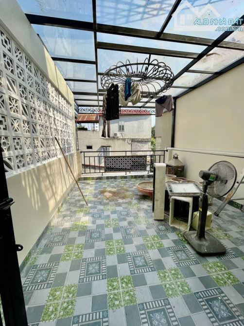Bán nhà TT phố Trương Định, Hoàng Mai, 52m, 5 tầng, 2 mặt thoáng, cách mặt phố 8m,cực đẹp. - 5