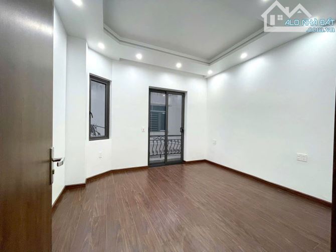 CẦN BÁN CĂN NHÀ NGÕ  TO  2 MẶT TIỀN NGÕ  NGÔ QUYỀN -TP HẢI DƯƠNG - 5