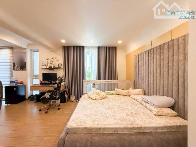 XE HƠI NGỦ NHÀ - NƠ TRANG LONG - 50m2 (7 x 7 NỞ HẬU) - 5 TẦNG - 4PN 4WC - CHỈ 8.x TỶ - 5